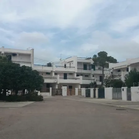 Holiday home Baia Verde Di - Villino A Schiera A 250 Mt Dal Mare *